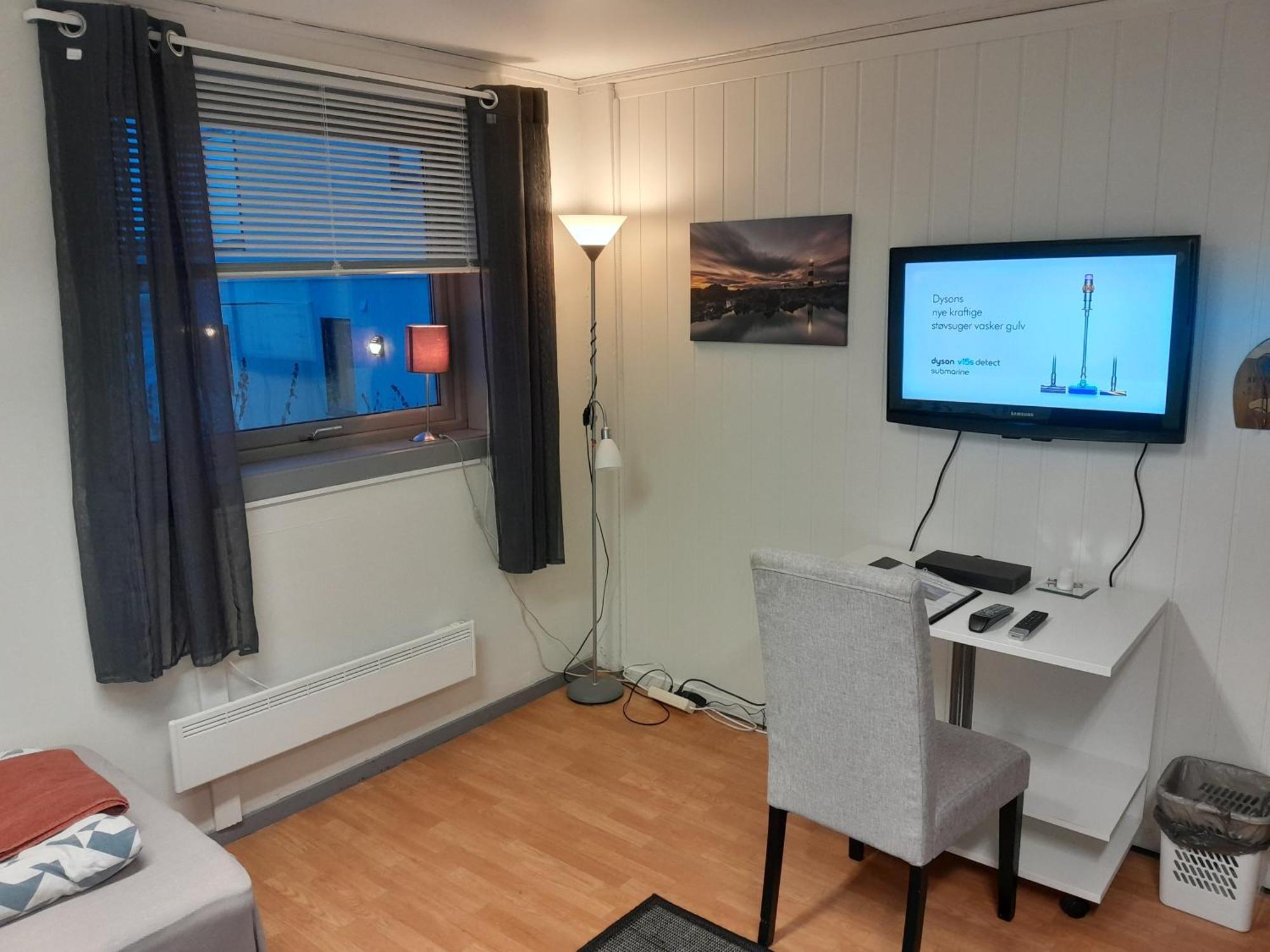 Motel Wilhelmsen Romutleie Vardo Zewnętrze zdjęcie