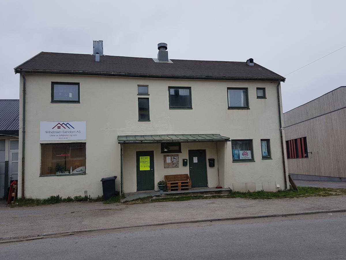 Motel Wilhelmsen Romutleie Vardo Zewnętrze zdjęcie